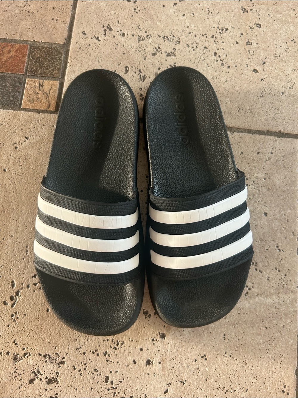 Like new adidas Kids Slide Sandals size 3